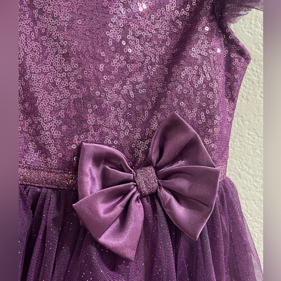 Girls Formal Dress 👗 Purple Size 7, 3 Layer Skirt for fullness, Tule & Sequins - Picture 4 of 6